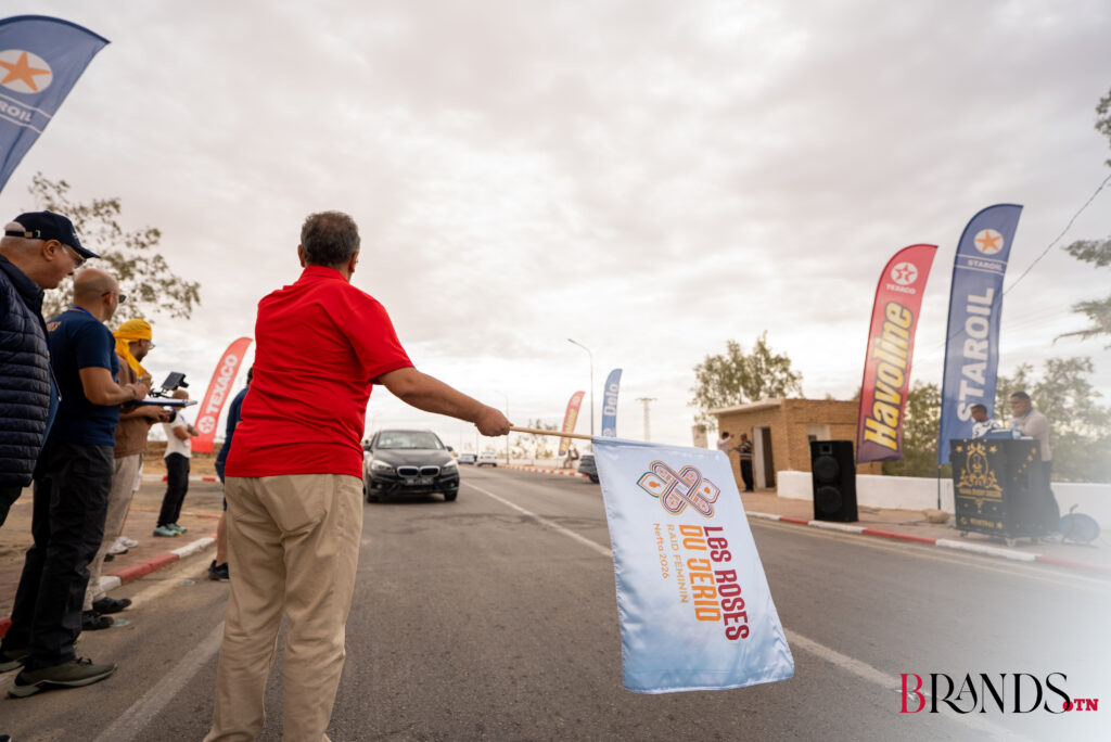 Sud tunisien : STAROIL soutient « Les Roses du Jérid 2026 », le premier rallye féminin alliant aventure, sensibilisation et engagement sociétal (Photos)