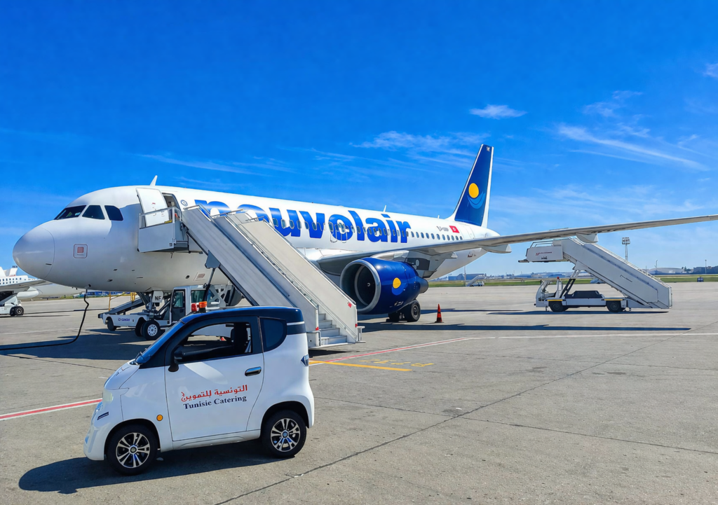 La société Tunisie Catering se lance dans l’utilisation de petites voitures électriques fabriquées par la société tunisienne Bako Motors.￼￼￼