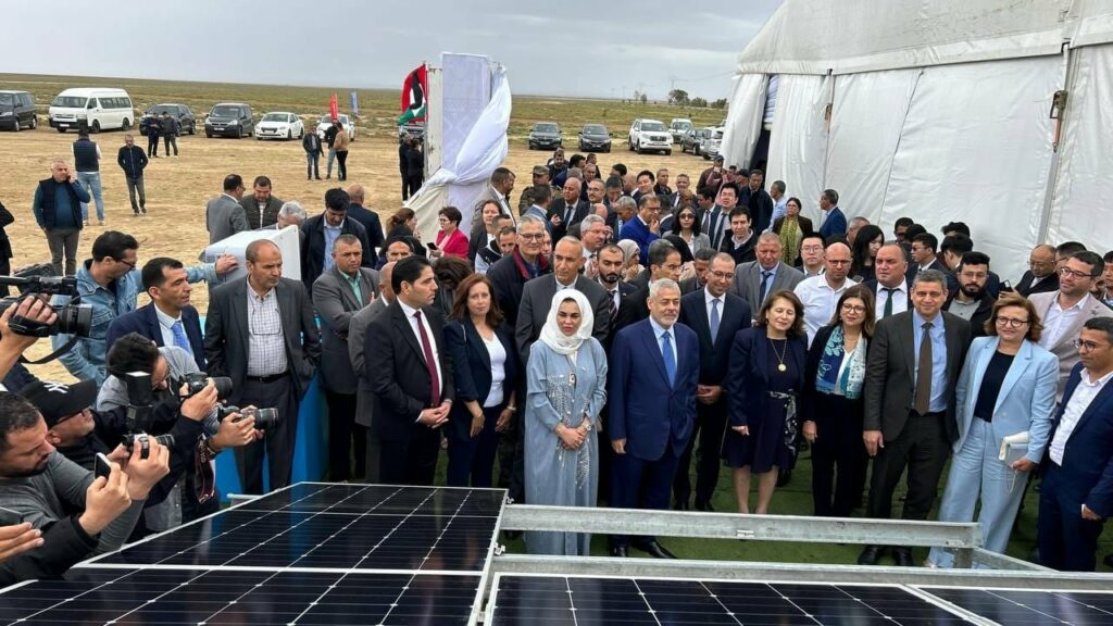 بعد تشكيات القائمين على المشروع من التعطيلات: اليوم انطلاق مشروع محطة توليد الكهرباء بالطاقة الشمسية بالسبيخة من تنفيذ الشركة الاماراتية Amea power