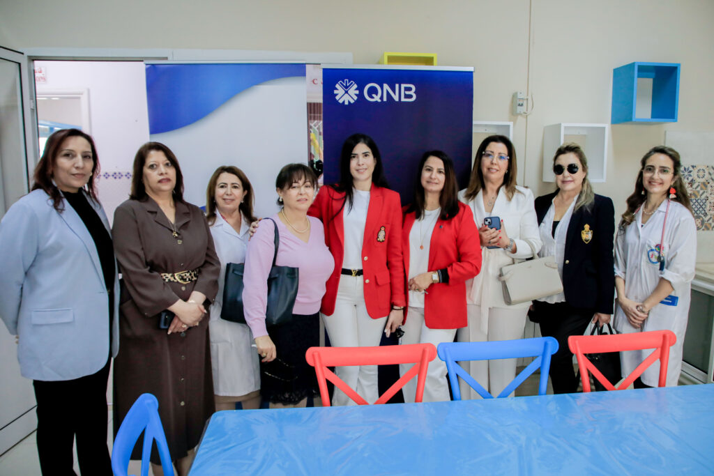 دعما للقطاع الصحي: بنك الQNB يُساهم في دعم مستشفيات عزيزة عثمانة وبشير حمزة