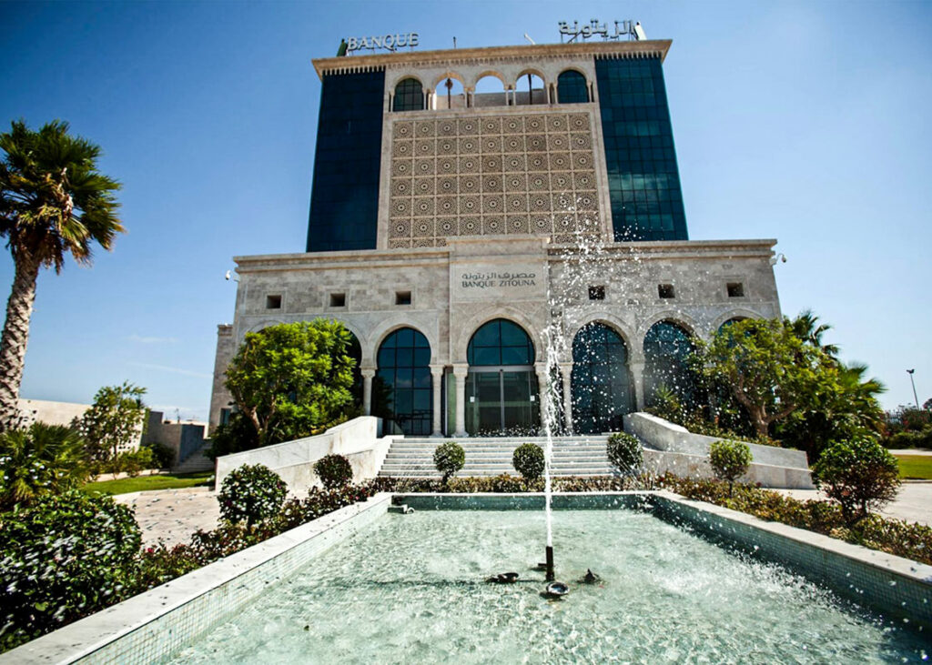 بطاقة ايداع بالسجن ضد كل من المدير العام السابق ومدير القسم التجاري لبنك الزيتونة اثر شكاية تقدم بها المستثمر القطري