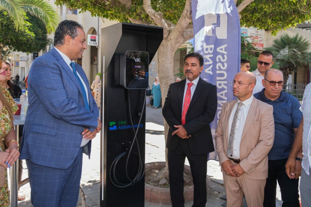 تامينات BNA Assurances تواصل التزامها بدعم التنقل الكهربائي عبر تركيب محطتي شحن جديدتين في صفاقس